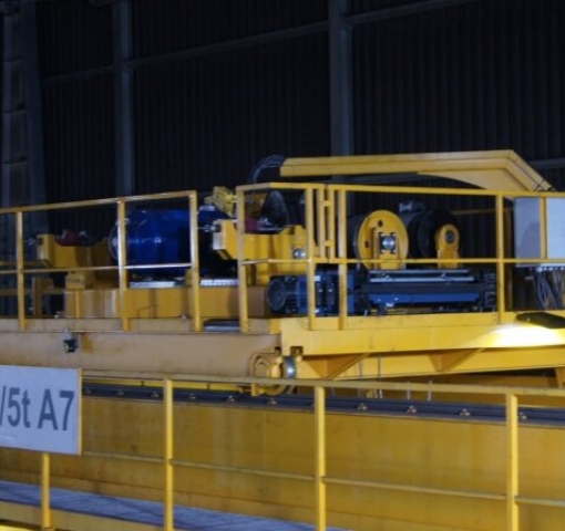 Suwnica trawersowa wraz z magnesami i wózkiem obrotowym Q-25/5T, L=27,6 m GNP A7