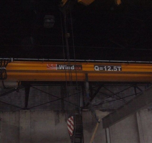Suwnica Q=12,5t 8m grupa A4 z dostawą i montażem suwnicy oraz estakady 20m